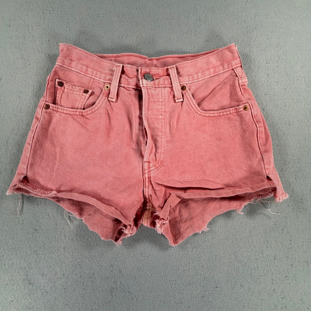 Levi's 501 Women's Size 26 Pink Denim Cutoff Shorts Button Fly Raw Hem High Rise
